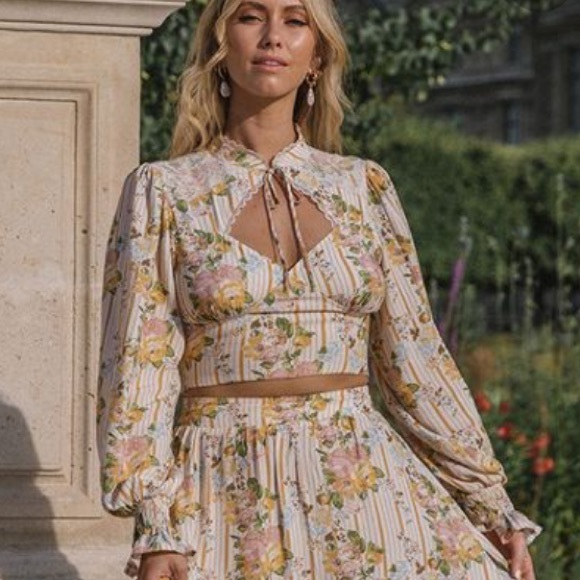 ISO Spell x Lisa Danielle garden top